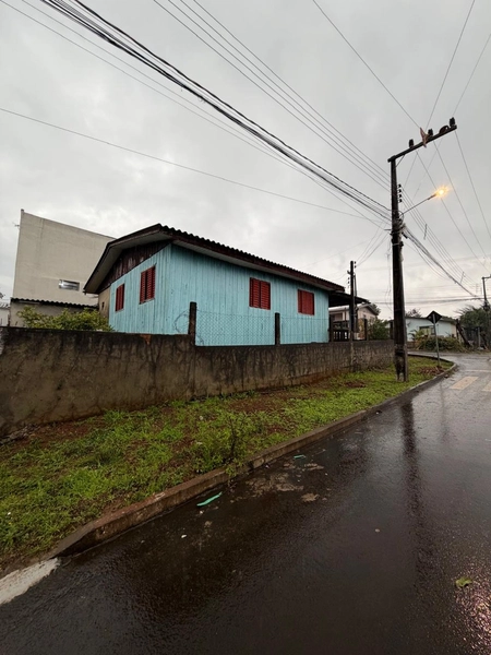 CASA À VENDA – EFAPI | LOTEAMENTO ELIAS GALLON – CHAPECÓ/SC  Excelente: 8ª foto da galeria de imagens do imóvel