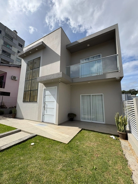 CASA DE ALTO PADRÃO À VENDA – BAIRRO PARAÍSO | CHAPECÓ/SC: 1ª foto da galeria de imagens do imóvel