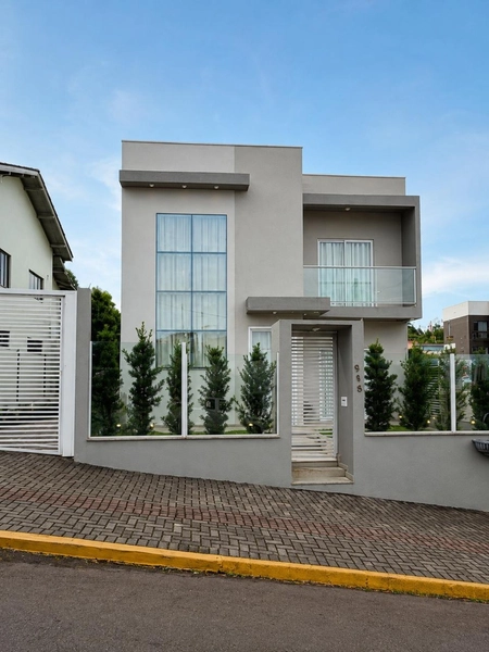CASA DE ALTO PADRÃO À VENDA – BAIRRO PARAÍSO | CHAPECÓ/SC