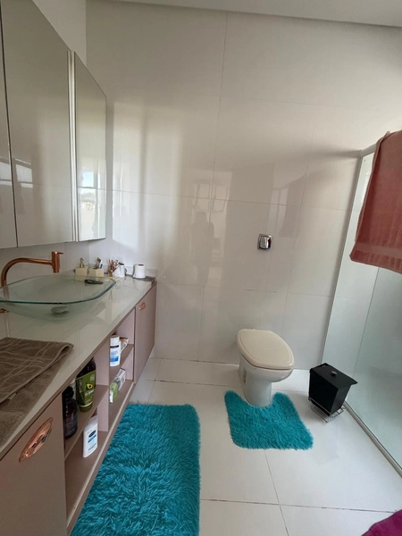CASA DE ALTO PADRÃO À VENDA // Bairro Vederti — Chapecó/SC: 6ª foto da galeria de imagens do imóvel