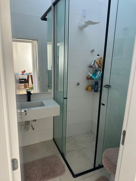 VENDE-SE CASA GEMINADA SEMI MOBILIADA COM PISCINA – VEDERTI / CHAPECÓ/: 8ª foto da galeria de imagens do imóvel