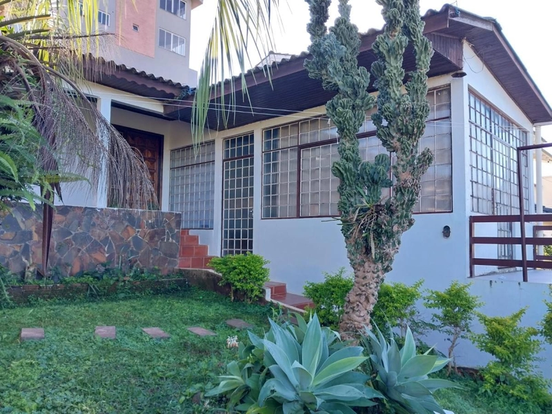Casa para Venda em Chapecó / SC no bairro Santa Maria: 2ª foto da galeria de imagens do imóvel