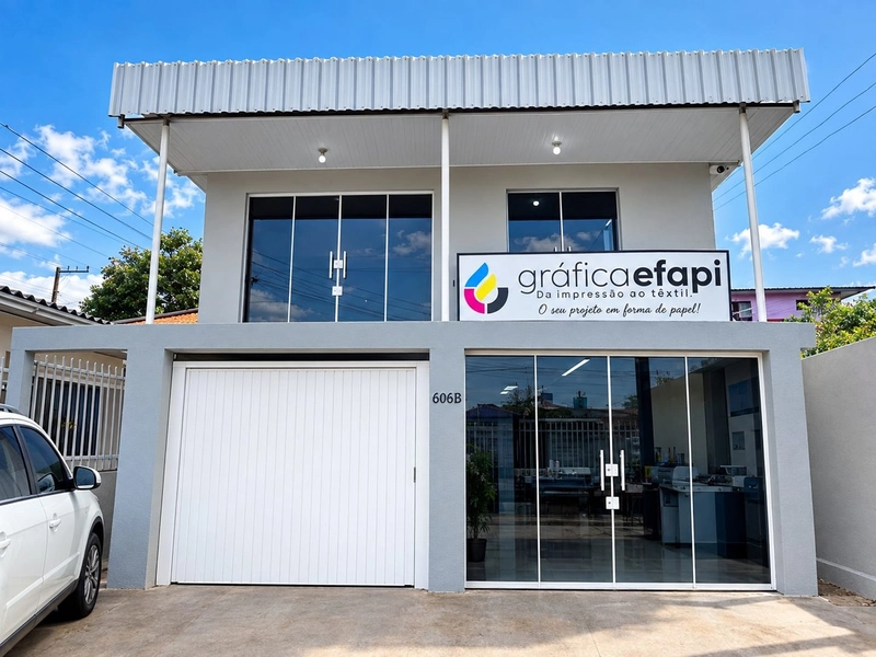CASA + SALA COMERCIAL À VENDA – BAIRRO EFAPI – CHAPECÓ/SC  Excelent: 1ª foto da galeria de imagens do imóvel