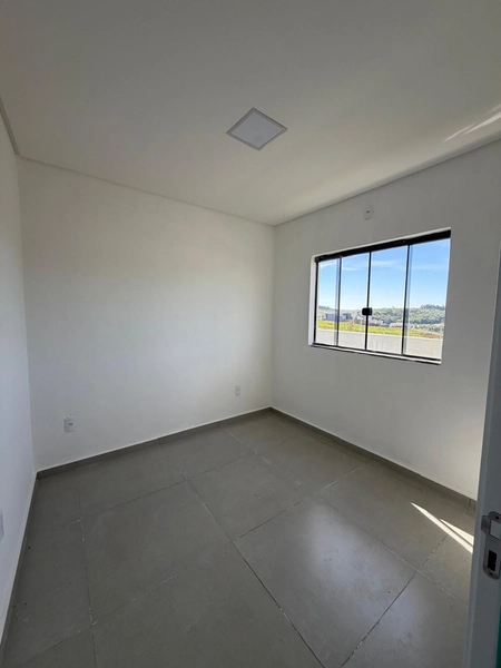 CASA GEMINADA DE ESQUINA À VENDA - BAIRRO  EFAPI – CHAPECÓ/SC: 8ª foto da galeria de imagens do imóvel