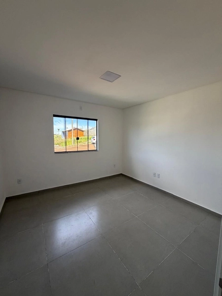 CASA GEMINADA DE ESQUINA À VENDA - BAIRRO  EFAPI – CHAPECÓ/SC: 5ª foto da galeria de imagens do imóvel