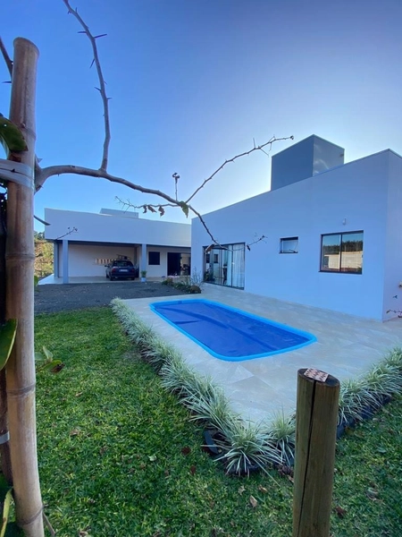 CASA À VENDA NO RESIDENCIAL ESPELHO DAS ÁGUAS – CHAPECÓ/SC: 17ª foto da galeria de imagens do imóvel