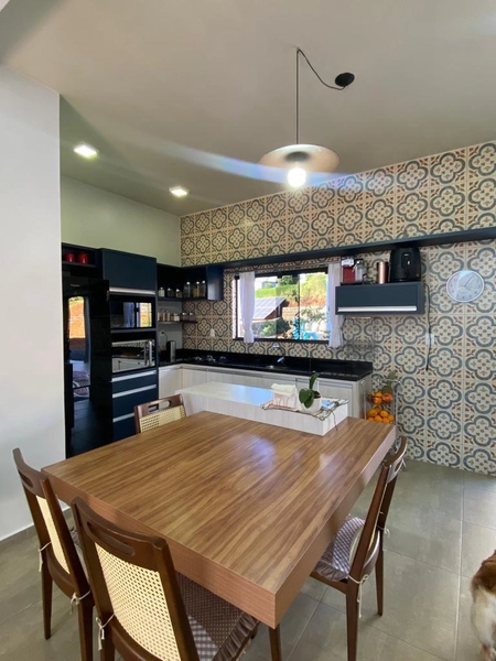 CASA À VENDA NO RESIDENCIAL ESPELHO DAS ÁGUAS – CHAPECÓ/SC: 11ª foto da galeria de imagens do imóvel