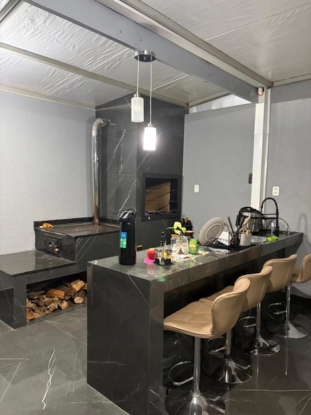 CASA DE ALTO PADRÃO À VENDA – BAIRRO ARARAS – CHAPECÓ/SC: 8ª foto da galeria de imagens do imóvel