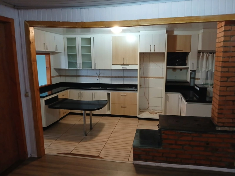 CASA À VENDA CASA À VENDA COM 2 MORADIAS - Bairro Paraíso – Chapecó/SC: 2ª foto da galeria de imagens do imóvel