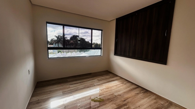 LINDO TRIPLEX: 7ª foto da galeria de imagens do imóvel