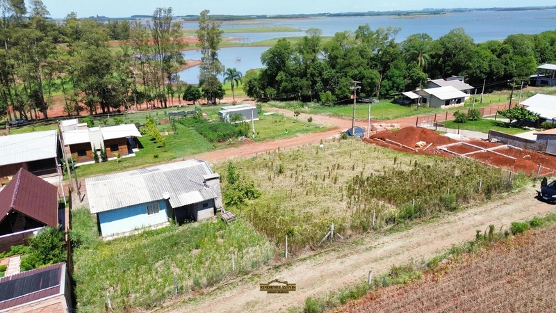 TERRENO À VENDA: 2ª foto da galeria de imagens do imóvel
