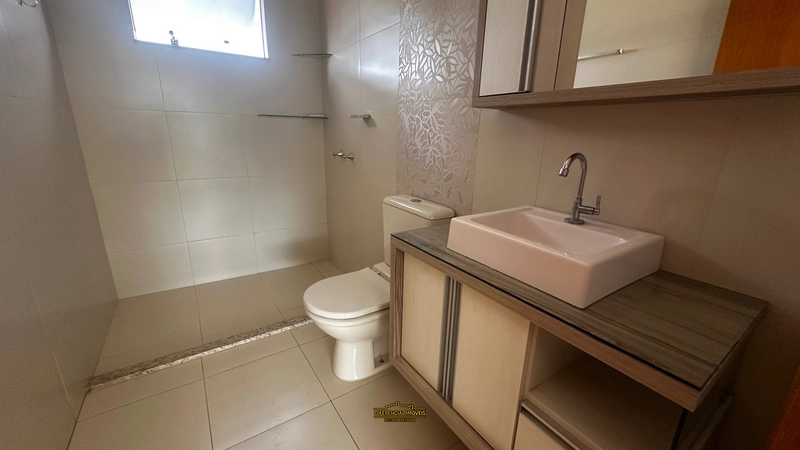 ALUGA-SE TRIPLEX: 8ª foto da galeria de imagens do imóvel