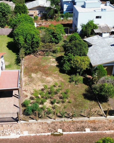 TERRENO A VENDA: 3ª foto da galeria de imagens do imóvel