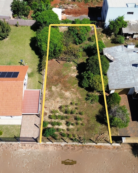 TERRENO A VENDA: 1ª foto da galeria de imagens do imóvel