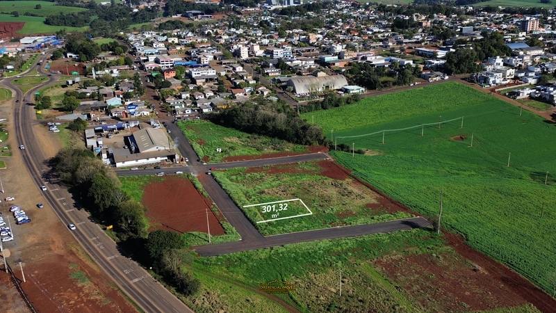 TERRENO À VENDA: 3ª foto da galeria de imagens do imóvel