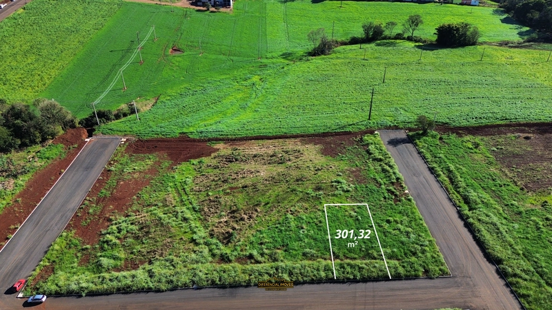 TERRENO À VENDA: 2ª foto da galeria de imagens do imóvel