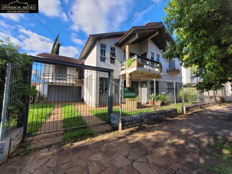 CASA À VENDA: 2ª foto da galeria de imagens do imóvel