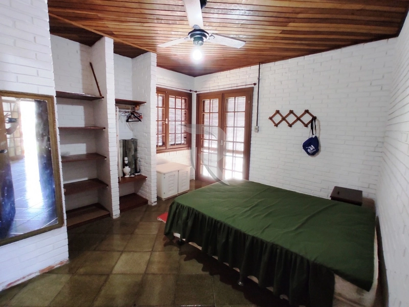 Casa no centro.: 18ª foto da galeria de imagens do imóvel