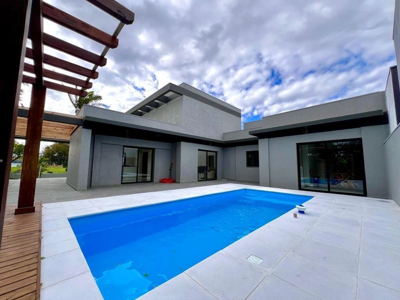 Casa Térrea em Atlântida: 9ª foto da galeria de imagens do imóvel