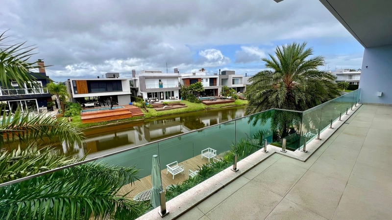 SOBRADO BEIRA LAGO À VENDA!: 42ª foto da galeria de imagens do imóvel