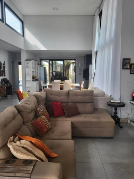 CASA TÉRREA À VENDA!: 5ª foto da galeria de imagens do imóvel
