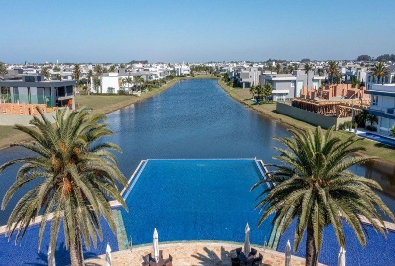 ENSEADA LAGOS