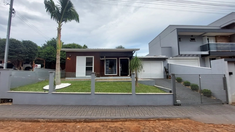 VENDE-SE LINDA CASA  COM OTÍMA LOCALIZAÇÃO EM SEBERI !: 2ª foto da galeria de imagens do imóvel