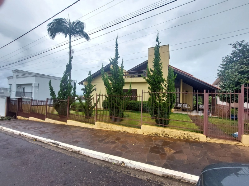 LINDO SOBRADO COM 4 DORMITÓRIOS EM SEBERI!!: 28ª foto da galeria de imagens do imóvel