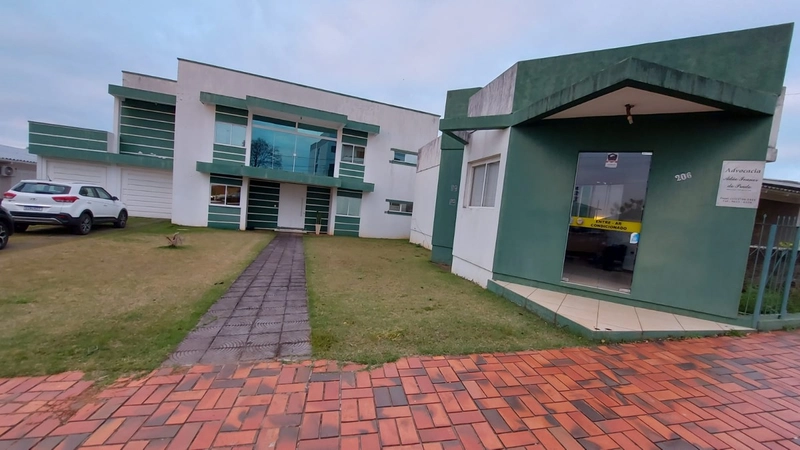 VENDE-SE CASA DE ALTO PADRÃO!
