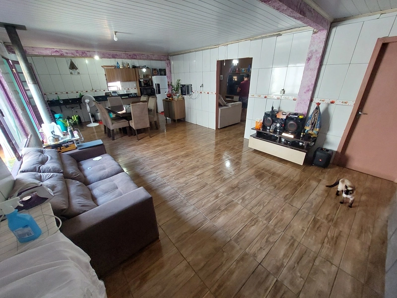 CASA COM 3 DORMITÓRIOS E PISCINA AQUECIDA!: 6ª foto da galeria de imagens do imóvel