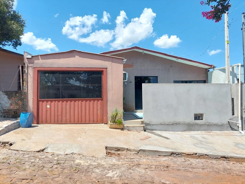 CASA COM 3 DORMITÓRIOS E PISCINA AQUECIDA!: 10ª foto da galeria de imagens do imóvel