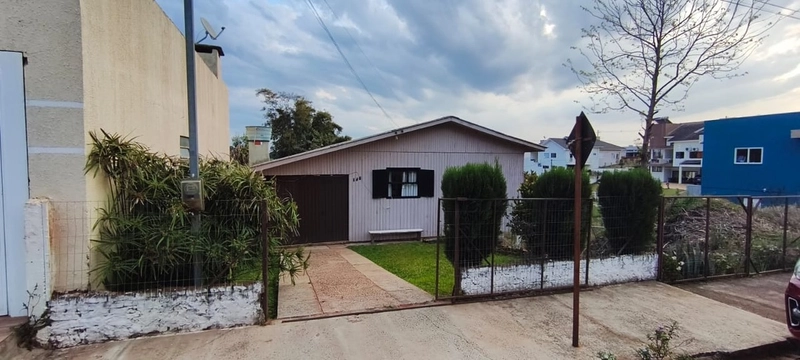 Vende-se casa em Seberi!