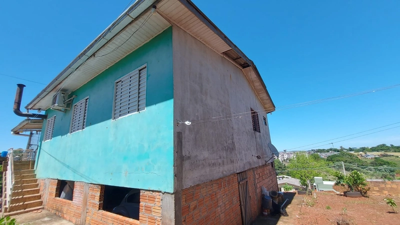 VENDE-SE CASA NO CENTRO DE SEBERI!: 2ª foto da galeria de imagens do imóvel