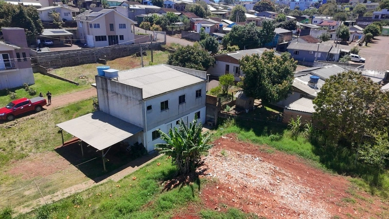 VENDE-SE PRÉDIO EM SEBERI: 2ª foto da galeria de imagens do imóvel