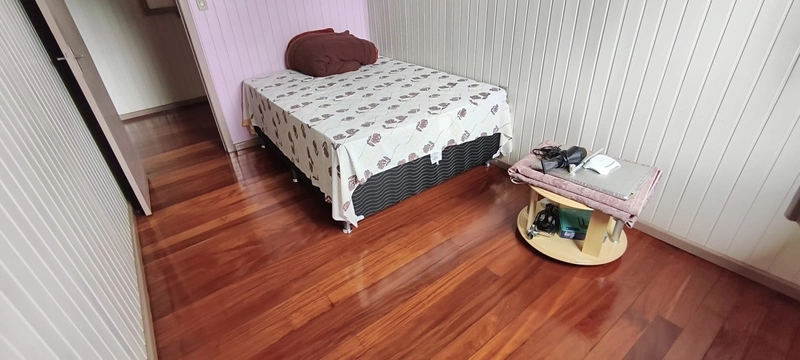 VENDE-SE CASA DE ESQUINA!!: 10ª foto da galeria de imagens do imóvel