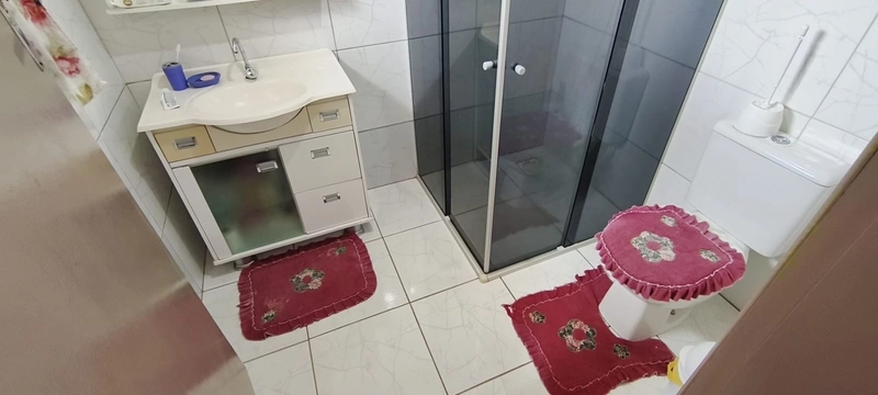 VENDE-SE CASA DE ESQUINA!!: 13ª foto da galeria de imagens do imóvel