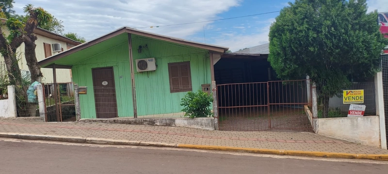 VENDE-SE CASA EM SEBERI: 2ª foto da galeria de imagens do imóvel