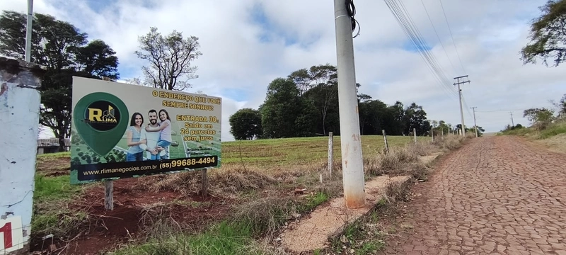 VENDE-SE TERRENOS: 2ª foto da galeria de imagens do imóvel