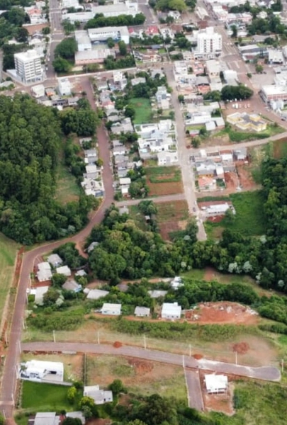 VENDE-SE TERRENOS: 4ª foto da galeria de imagens do imóvel