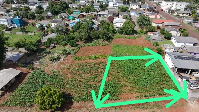 VENDE-SE TERRENO: 2ª foto da galeria de imagens do imóvel