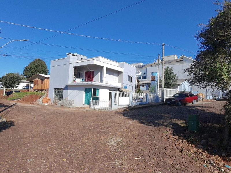 SOBRADO A VENDA DE ESQUINA!: 5ª foto da galeria de imagens do imóvel
