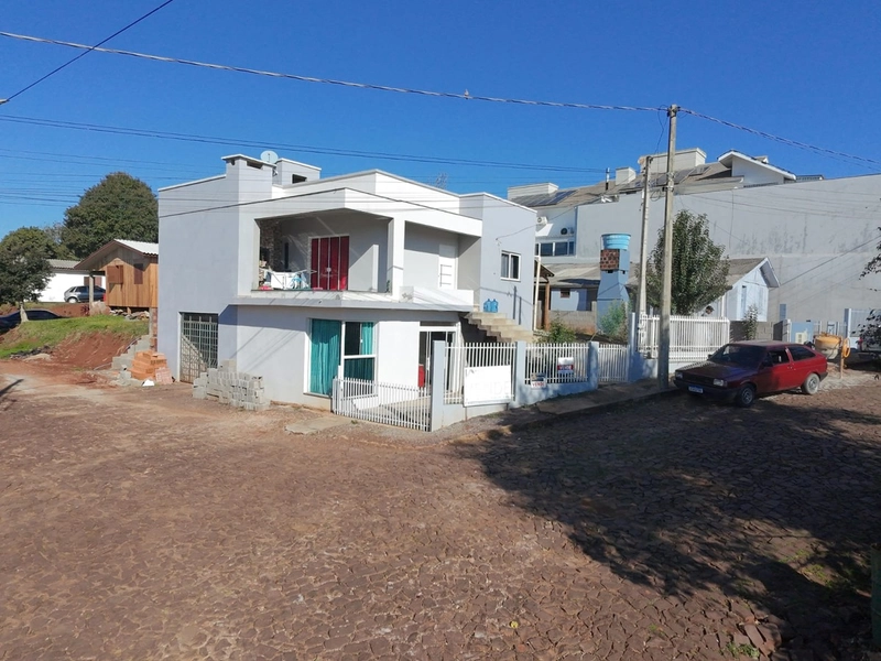 SOBRADO A VENDA DE ESQUINA!: 6ª foto da galeria de imagens do imóvel