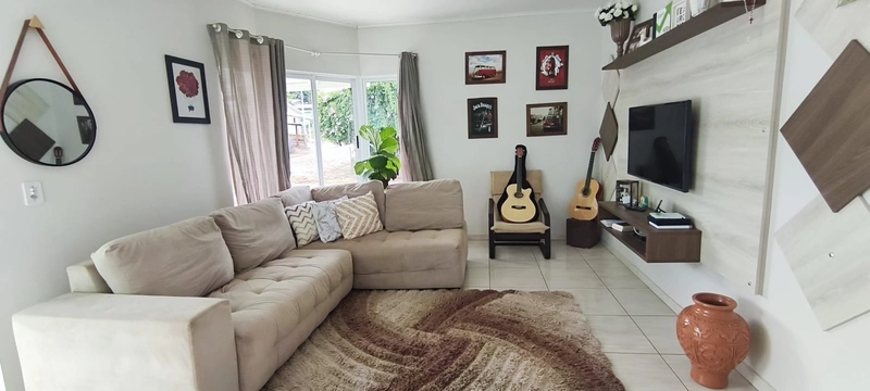 VENDE-SE CASA: 8ª foto da galeria de imagens do imóvel