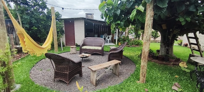 CASA DE ESQUINA | ESPAÇO E CONFORTO PARA SUA FAMÍLIA: 5ª foto da galeria de imagens do imóvel