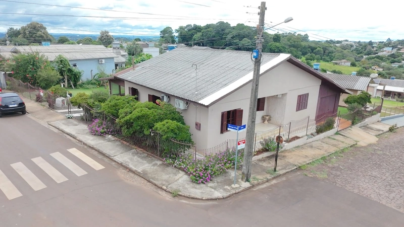 CASA DE ESQUINA | ESPAÇO E CONFORTO PARA SUA FAMÍLIA