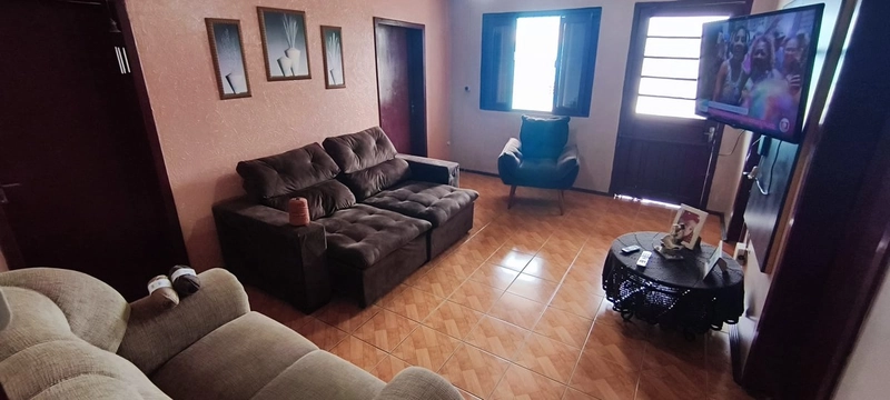 CASA DE ESQUINA | ESPAÇO E CONFORTO PARA SUA FAMÍLIA: 13ª foto da galeria de imagens do imóvel