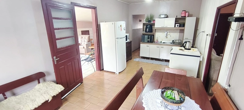 CASA DE ESQUINA | ESPAÇO E CONFORTO PARA SUA FAMÍLIA: 12ª foto da galeria de imagens do imóvel