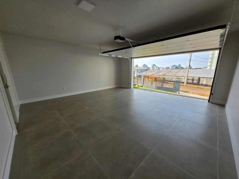 Casa de Alto Padrão à Venda em Frederico Westphalen: 26ª foto da galeria de imagens do imóvel