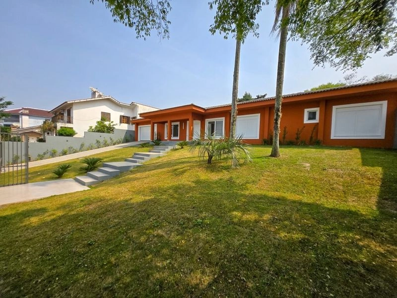 Casa de Alto Padrão à Venda em Frederico Westphalen: 12ª foto da galeria de imagens do imóvel