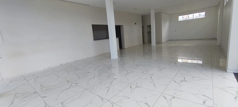 ALUGA-SE SALA COMERCIAL: 2ª foto da galeria de imagens do imóvel